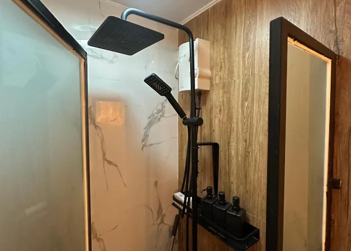 Modern Aesthetic At Mplace Near Tomas Morato Aparthotel Manila